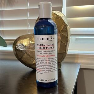 Kiehl's Ultra Facial Fresh Toner in Blue Bottle